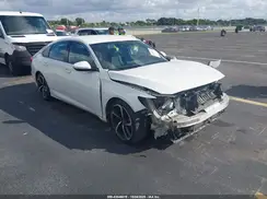 1HGCV1F31JA238992 2018 HONDA ACCORD