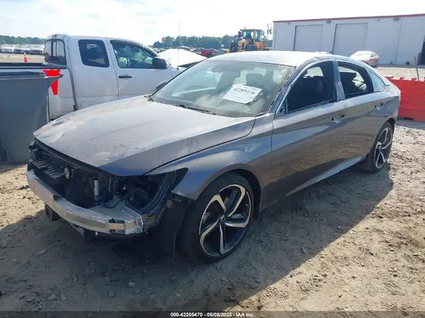 1HGCV1F31JA240600 2018 HONDA ACCORD - Image 2