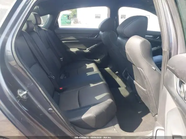 1HGCV1F31JA240600 2018 HONDA ACCORD - Image 8