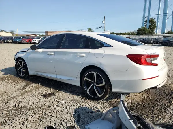 1HGCV1F31JA255808 2018 HONDA ACCORD - Image 2