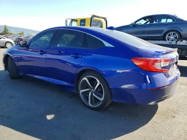 1HGCV1F31JA262287 2018 HONDA ACCORD - Image 2