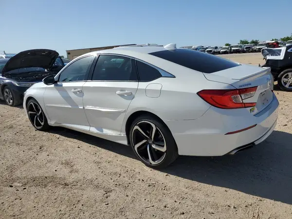 1HGCV1F31JA262435 2018 HONDA ACCORD - Image 2
