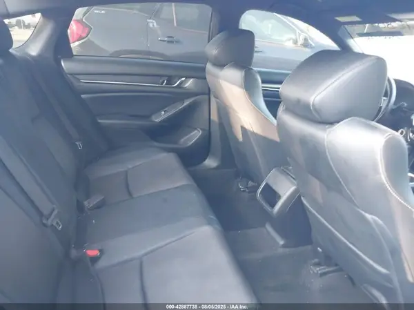 1HGCV1F31JA267859 2018 HONDA ACCORD - Image 8
