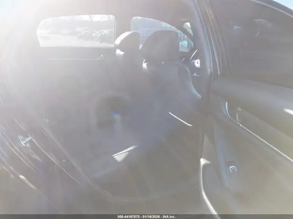 1HGCV1F31JA269014 2018 HONDA ACCORD - Image 8