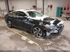 1HGCV1F31JA803063 2018 HONDA ACCORD