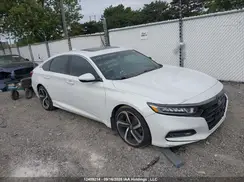 1HGCV1F31JA803998 2018 HONDA ACCORD