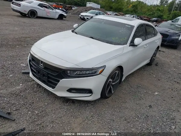 1HGCV1F31JA803998 2018 HONDA ACCORD - Image 2