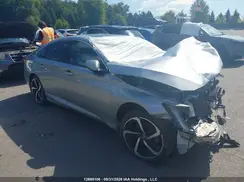 1HGCV1F31JA807565 2018 HONDA ACCORD