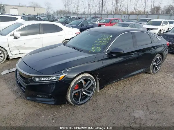 1HGCV1F31JA811213 2018 HONDA ACCORD - Image 2