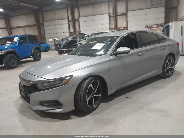 1HGCV1F31KA003025 2019 HONDA ACCORD - Image 2