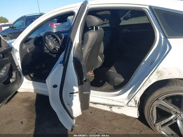 1HGCV1F31KA004790 2019 HONDA ACCORD - Image 8