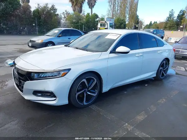 1HGCV1F31KA016390 2019 HONDA ACCORD - Image 2
