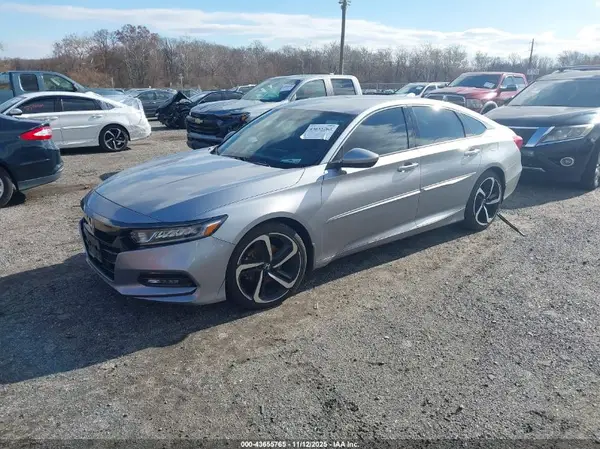 1HGCV1F31KA025123 2019 HONDA ACCORD - Image 2