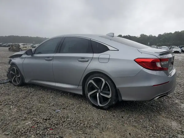 1HGCV1F31KA025560 2019 HONDA ACCORD - Image 2