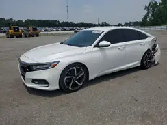 1HGCV1F31KA031553 2019 HONDA ACCORD