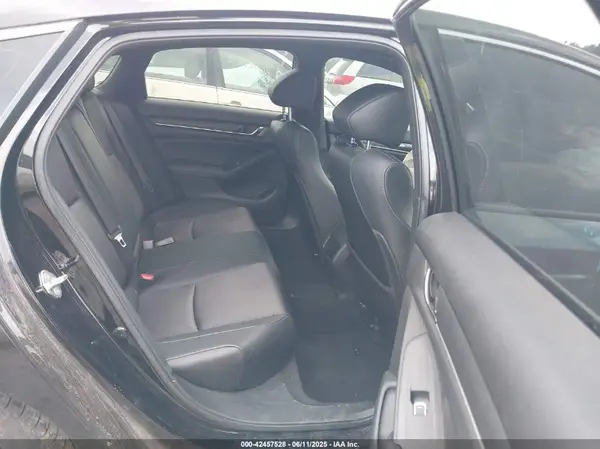 1HGCV1F31KA040012 2019 HONDA ACCORD - Image 8