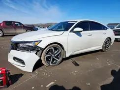 1HGCV1F31KA049535 2019 HONDA ACCORD