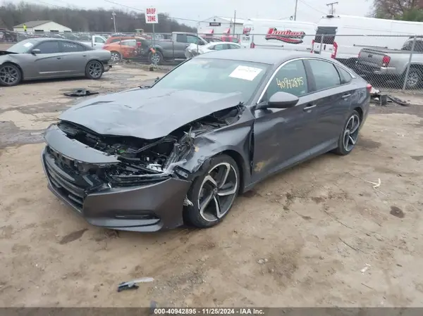 1HGCV1F31KA052645 2019 HONDA ACCORD - Image 2