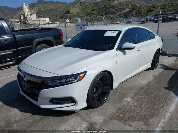 1HGCV1F31KA055285 2019 HONDA ACCORD - Image 2