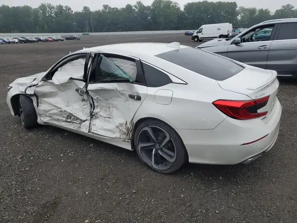 1HGCV1F31KA066142 2019 HONDA ACCORD - Image 2