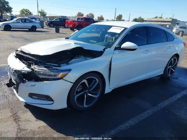 1HGCV1F31KA069526 2019 HONDA ACCORD - Image 2