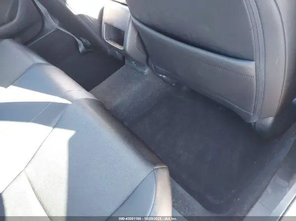 1HGCV1F31KA069526 2019 HONDA ACCORD - Image 8