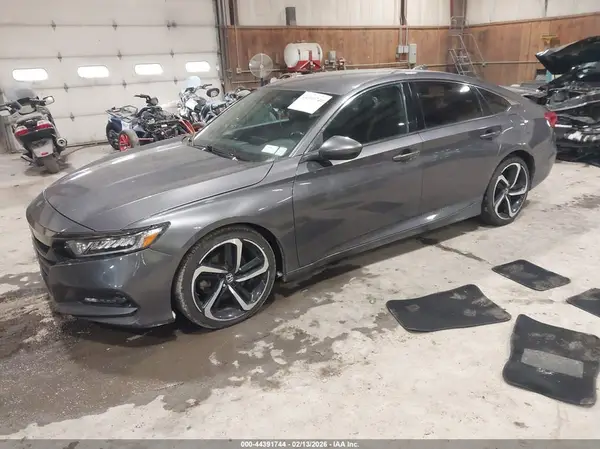 1HGCV1F31KA069865 2019 HONDA ACCORD - Image 2