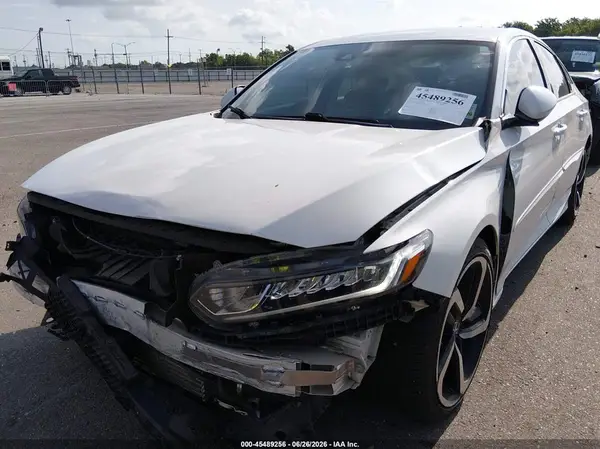 1HGCV1F31KA086326 2019 HONDA ACCORD - Image 2