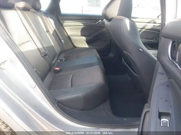 1HGCV1F31KA101844 2019 HONDA ACCORD - Image 8