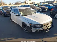 1HGCV1F31KA113685 2019 HONDA ACCORD