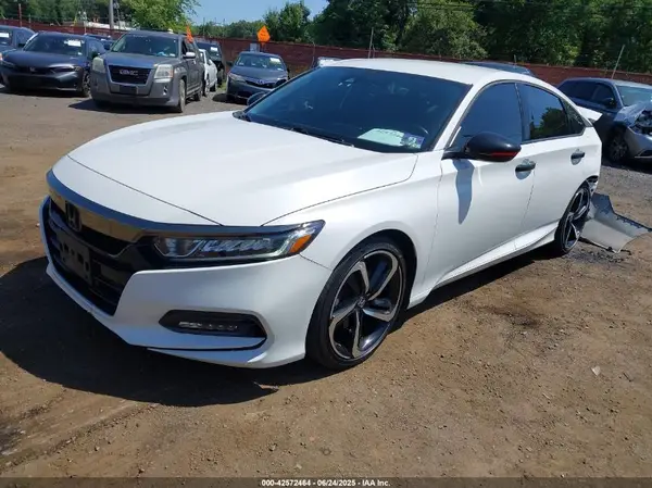 1HGCV1F31KA114240 2019 HONDA ACCORD - Image 2