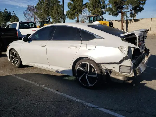 1HGCV1F31KA126517 2019 HONDA ACCORD - Image 2