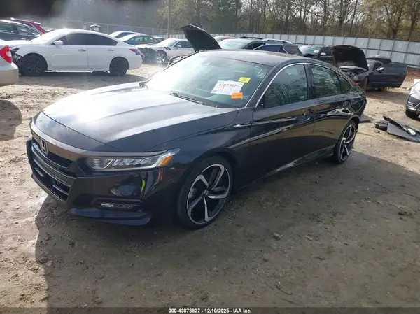 1HGCV1F31KA131636 2019 HONDA ACCORD - Image 2