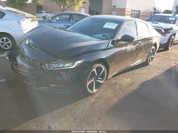 1HGCV1F31KA135475 2019 HONDA ACCORD - Image 2