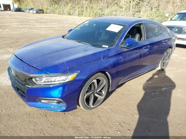 1HGCV1F31KA139493 2019 HONDA ACCORD - Image 2