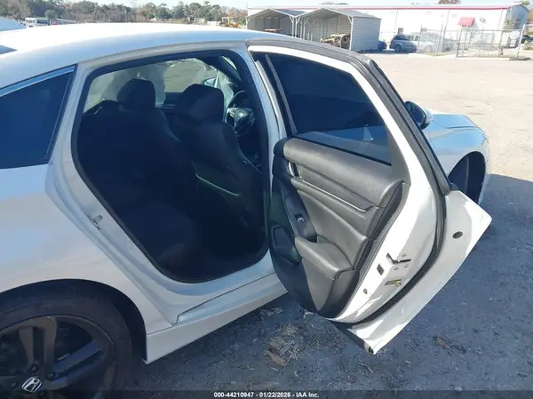 1HGCV1F31KA141003 2019 HONDA ACCORD - Image 8