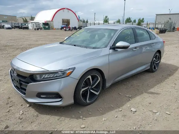 1HGCV1F31KA806143 2019 HONDA ACCORD - Image 2