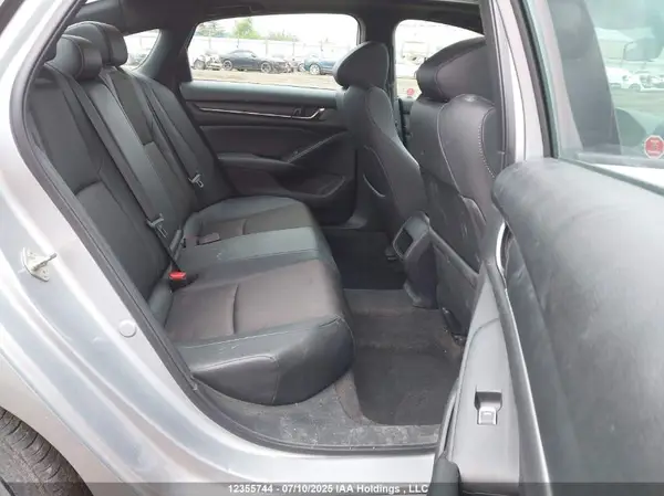 1HGCV1F31KA806143 2019 HONDA ACCORD - Image 8