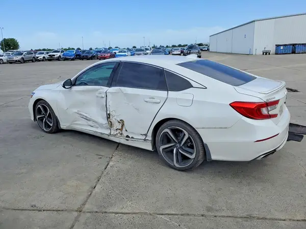 1HGCV1F31LA061864 2020 HONDA ACCORD - Image 2