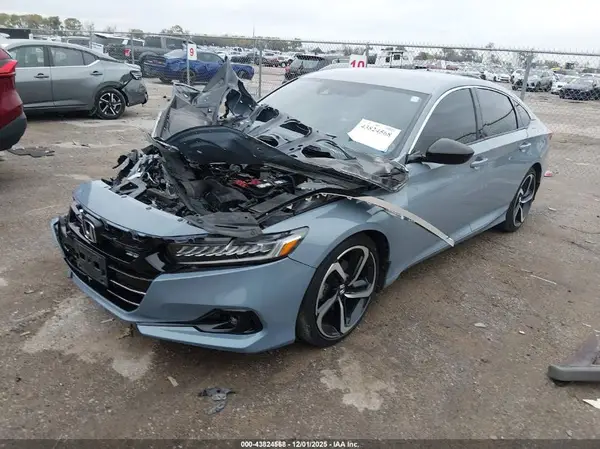 1HGCV1F31NA044176 2022 HONDA ACCORD - Image 2