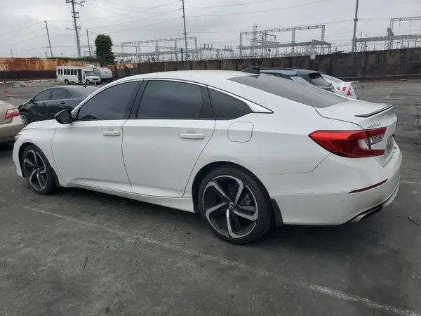 1HGCV1F31NA082958 2022 HONDA ACCORD - Image 2