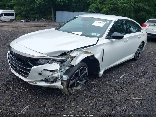 1HGCV1F31NA123184 2022 HONDA ACCORD - Image 2