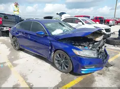1HGCV1F32JA001962 2018 HONDA ACCORD
