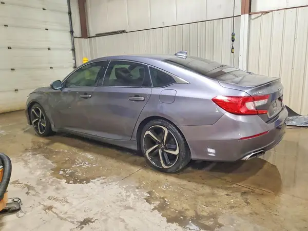 1HGCV1F32JA007308 2018 HONDA ACCORD - Image 2