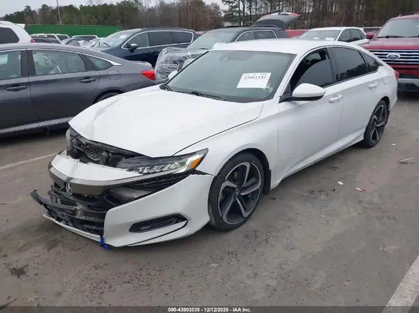 1HGCV1F32JA007714 2018 HONDA ACCORD - Image 2
