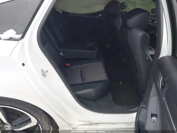 1HGCV1F32JA013321 2018 HONDA ACCORD - Image 8