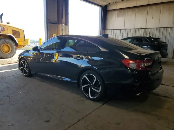 1HGCV1F32JA020642 2018 HONDA ACCORD - Image 2