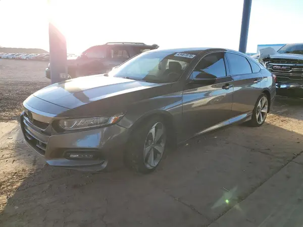1HGCV1F32JA027736 2018 HONDA ACCORD - Image 1