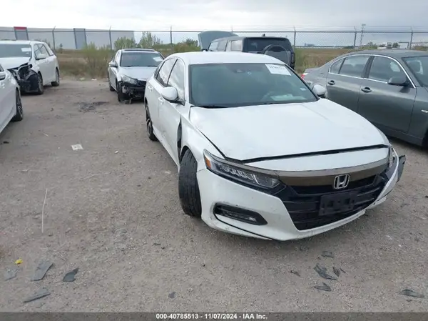 1HGCV1F32JA028501 2018 HONDA ACCORD - Image 1