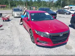 1HGCV1F32JA031883 2018 HONDA ACCORD